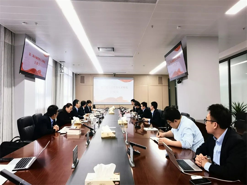 榆北煤業(yè)：強隊伍 助發(fā)展 這個“卓越黨務(wù)人才孵化”不簡單.jpg